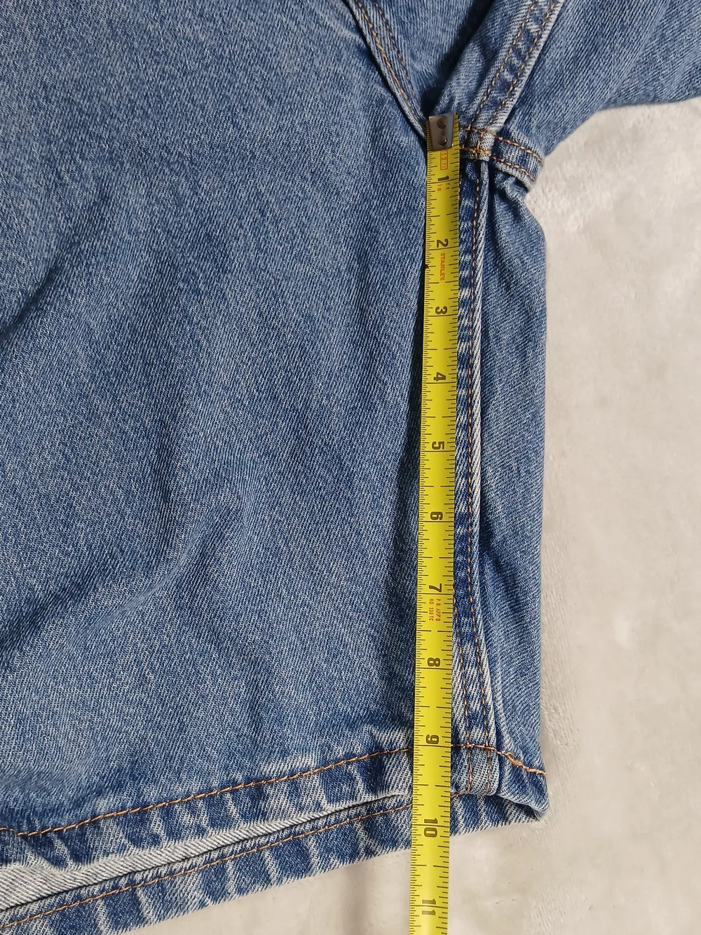 Levi's 405 Denim Shorts 38 Men's Medium Wash